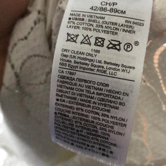 Banana Republic Off White Lace Cami - Picture 4 of 4